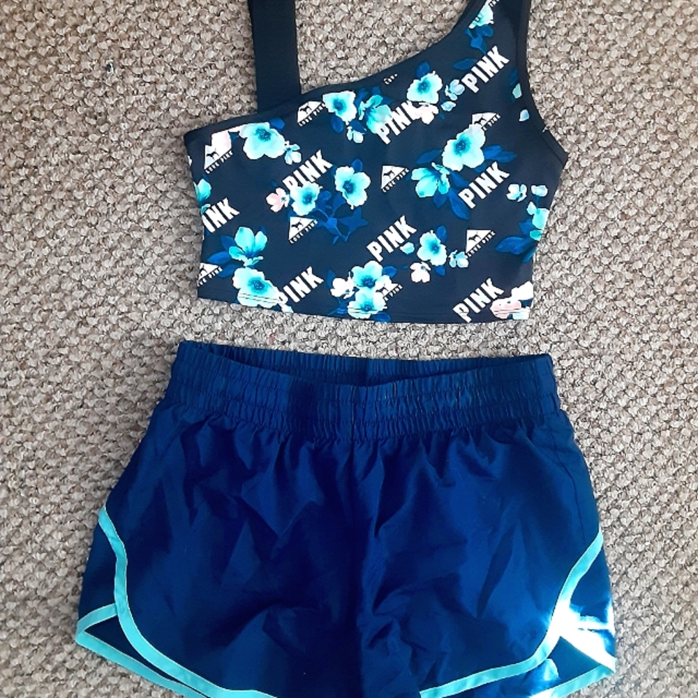 XS athletic/track shorts